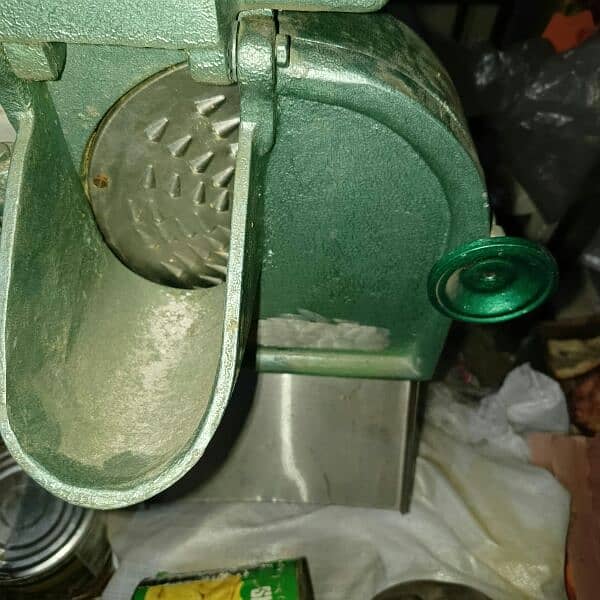 cheese Crusher machine 6