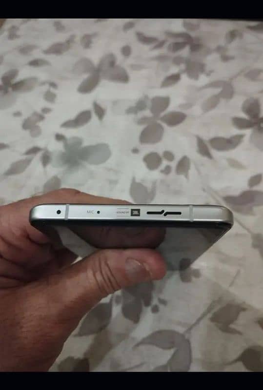 xiaomi k40 10 by 10 condition only exchange iPhone 5