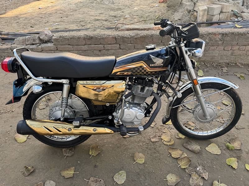 Honda 125 gold edition self start 0