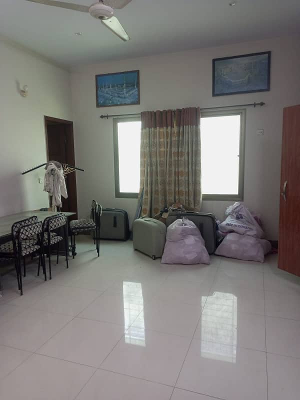 400 Sq Yards 1st Floor Portion For Rent in Gulshan-e-Maymar 1