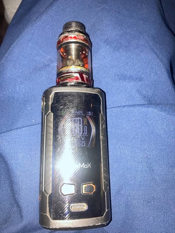 vape/free maxus max 168 watt. 2