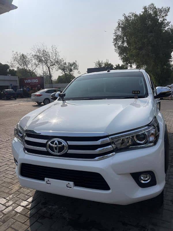 Toyota Hilux 2021 0