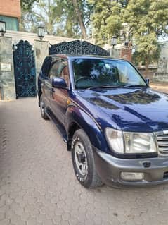 Toyota Land Cruiser 2004