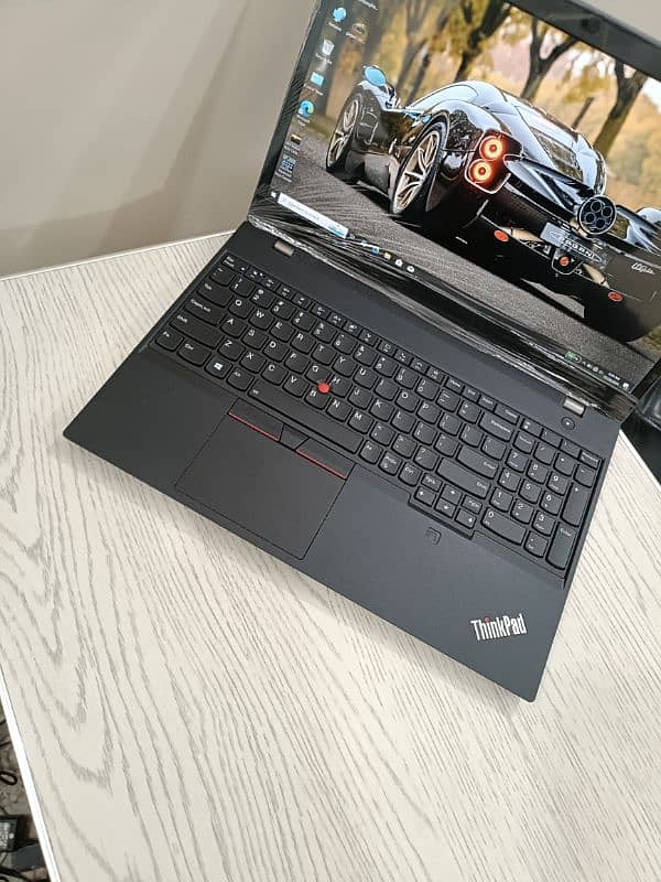 Lenovo Thinkpad P15v core i7 10th gen hexacore 4gb Nvidia 15.6 1080p 6