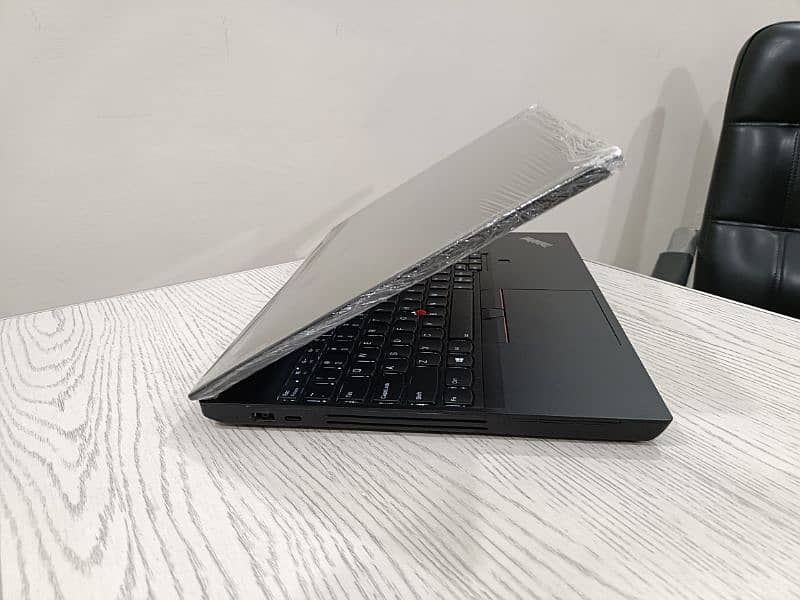 Lenovo Thinkpad P15v core i7 10th gen hexacore 4gb Nvidia 15.6 1080p 10