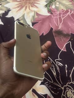 iphone 7plus 128 gb pta approved 03264204121