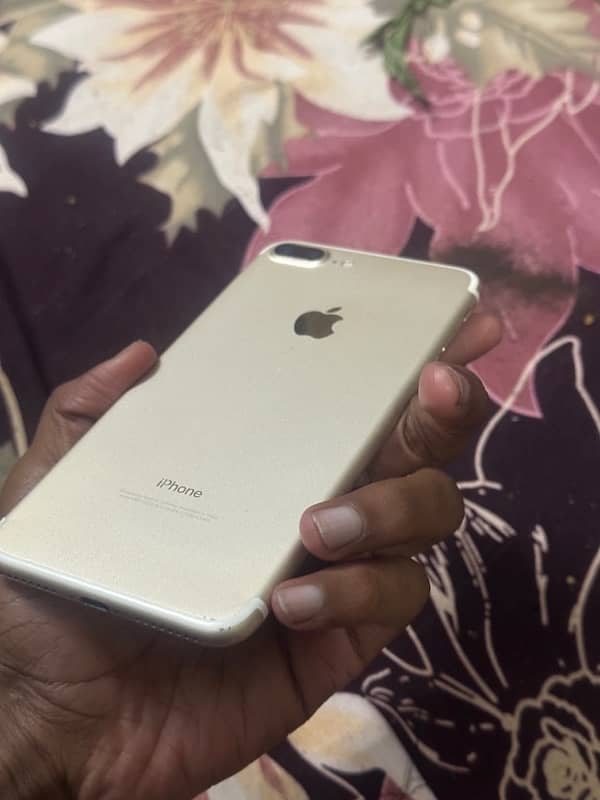 iphone 7plus 128 gb pta approved 03264204121 1