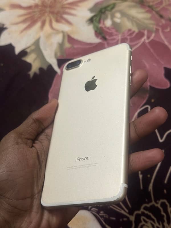 iphone 7plus 128 gb pta approved 03264204121 5