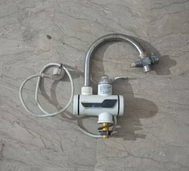 electric instant geyser for sell 0