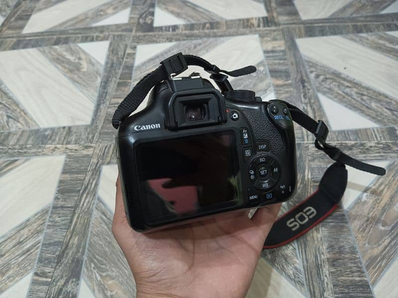 Canon 1300D (10/10) 2