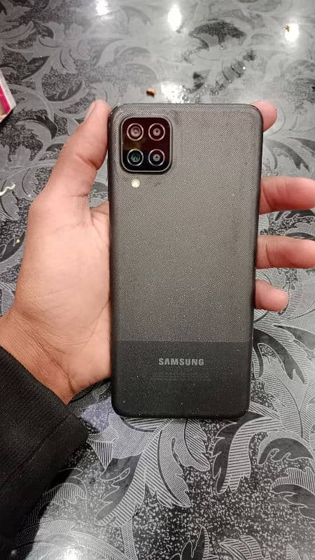 Samsung A12 1