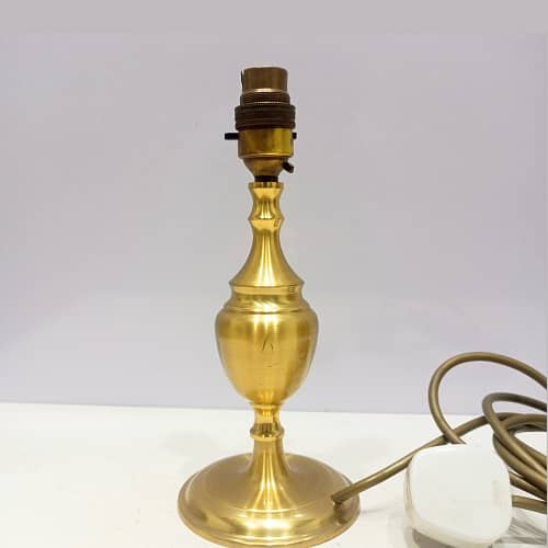 Elegant Vintage Solid Brass Table Lamp with Intricate Detailing 0