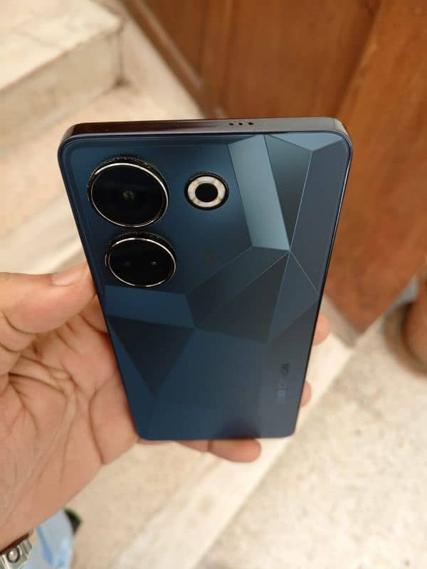 Tecno camon 20 Pro 8+8/256 GB memory 3