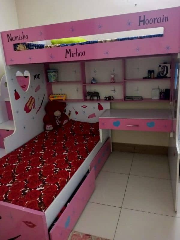 *Kids double bunk bed with wardrobe* 2