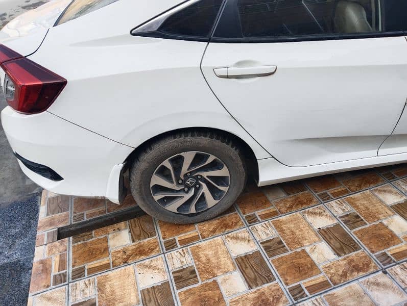 Honda City IVTEC 2018 UG 13