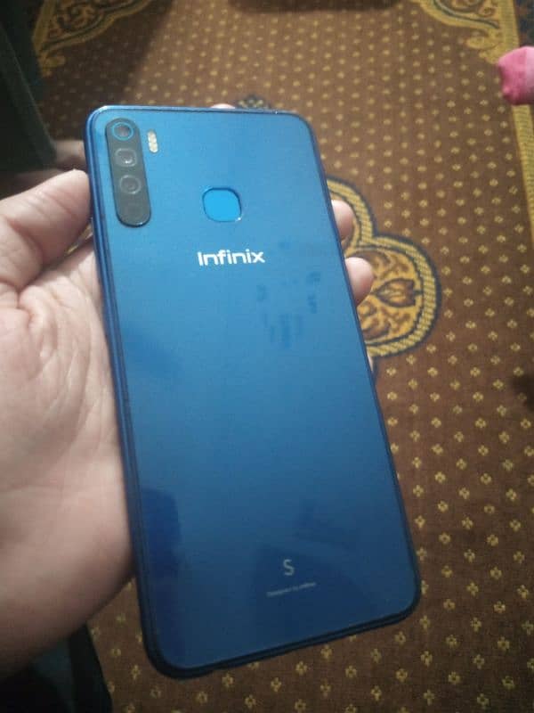 Infinix S5 lite 4/64 3