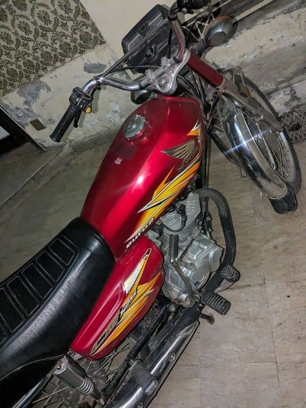 Honda CG125 2021 Model for Sale in Lahore 5