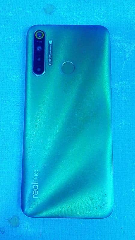 REALME 5i  4G rame  64GB memory dual Sim modal RMX2030. Fingerprints 5