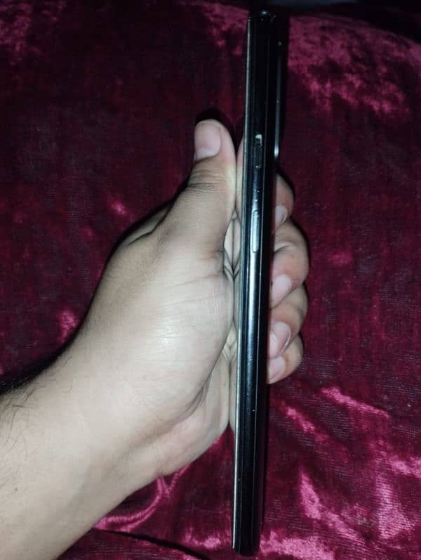 one plus 9R 10/10 condition Urgent sale 1