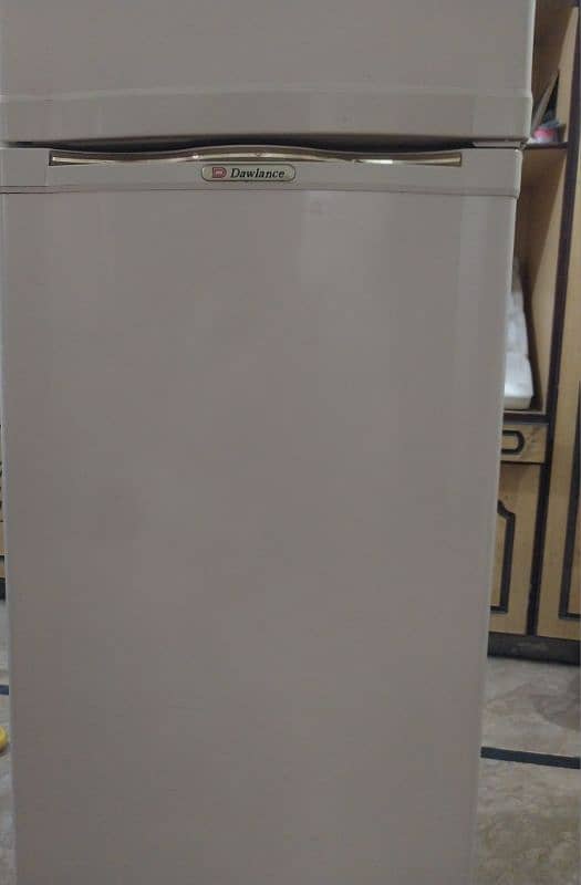 Dawlance Fridge For Sale Best Condition 3