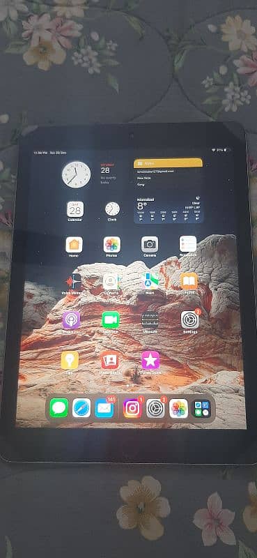 Apple iPad gen 6 2