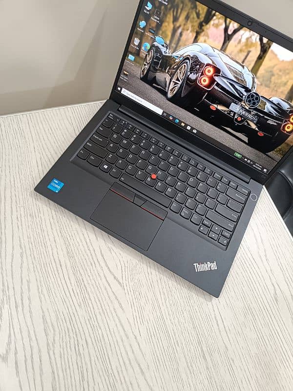 Lenovo Thinkpad E14 core i5 11th gen quadcore 14 inch 1080p ips screen 5