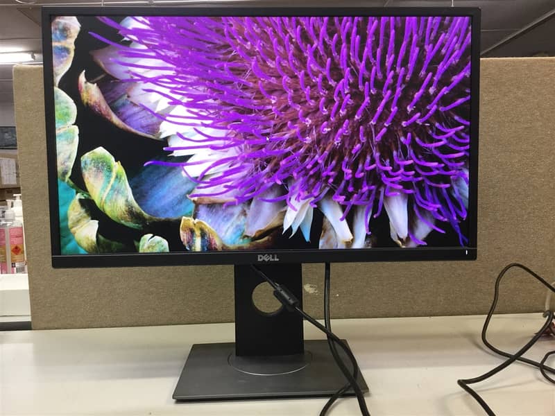 Dell 24 Inch IPS FHD Monitor for sale 1