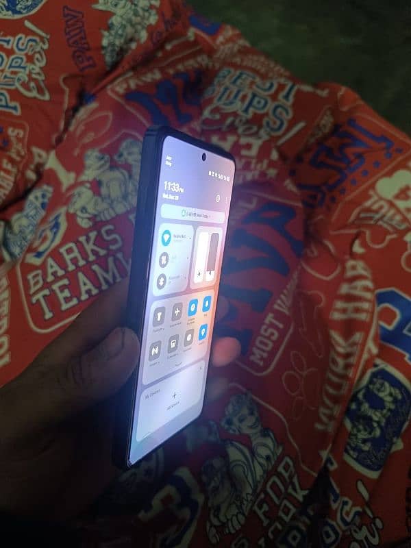 tecno camon 20 pro 8gb 256 PTA official 3