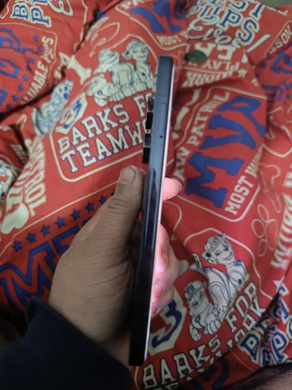 tecno camon 20 pro 8gb 256 PTA official 10