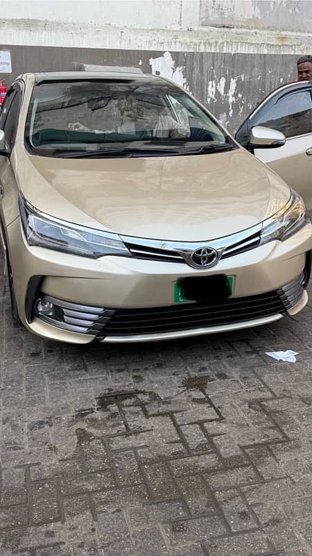 Toyota Altis Grande 2014 1