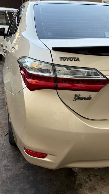 Toyota Altis Grande 2014 17