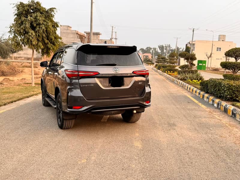 Toyota Fortuner Sigma 2018 3