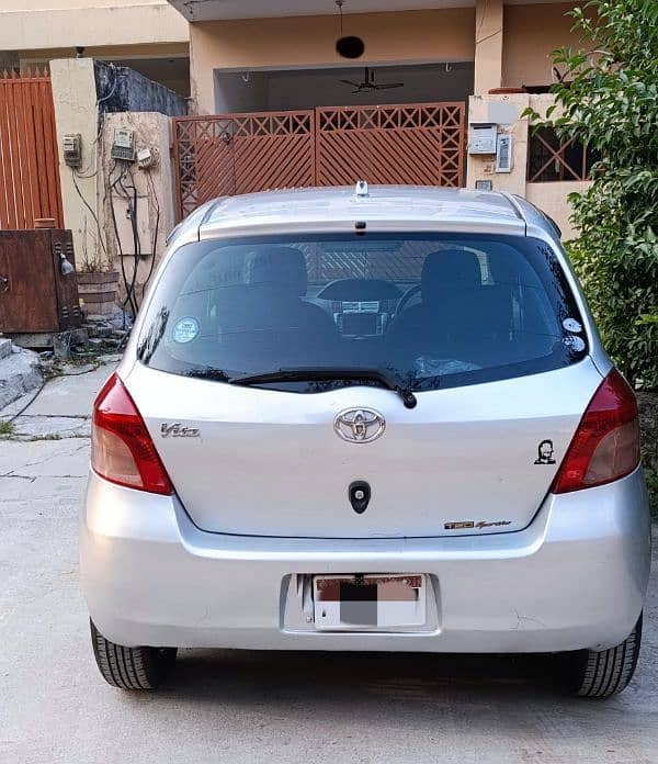 Toyota Vitz 2006/2012 1