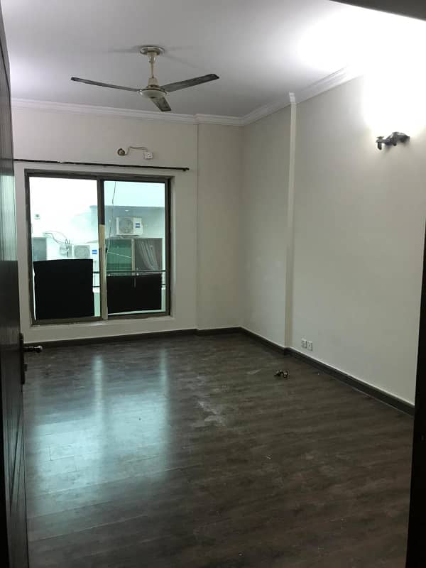 Flat for rent in f-11 Two bed room unfurnished 7