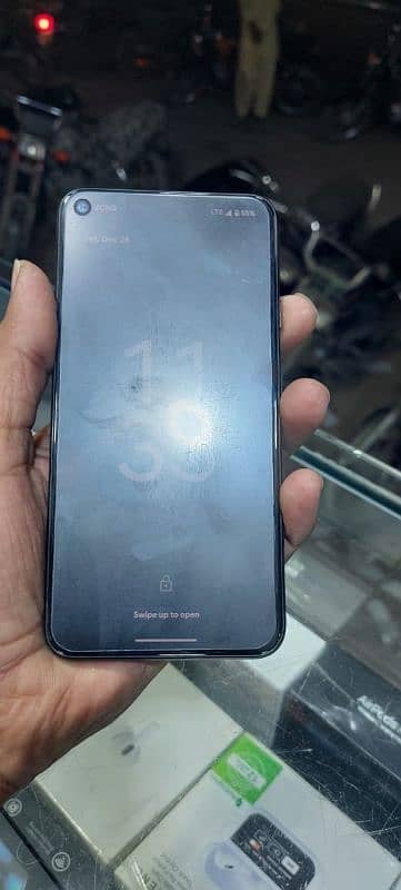 Google Pixel 5 Black Color 3