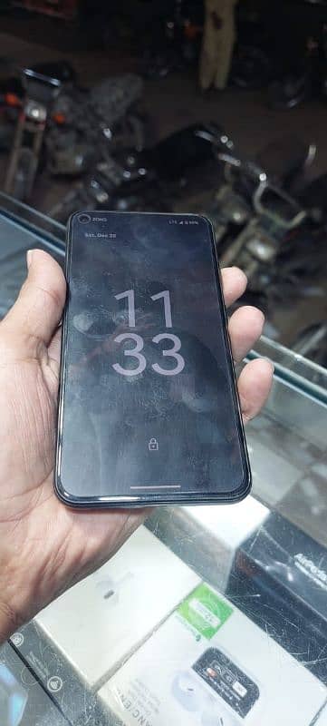 Google Pixel 5 Black Color 5