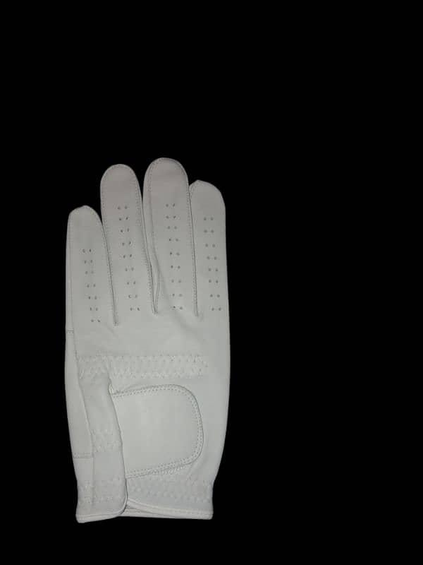 Best slim leather gloves mostly used for golfing 6