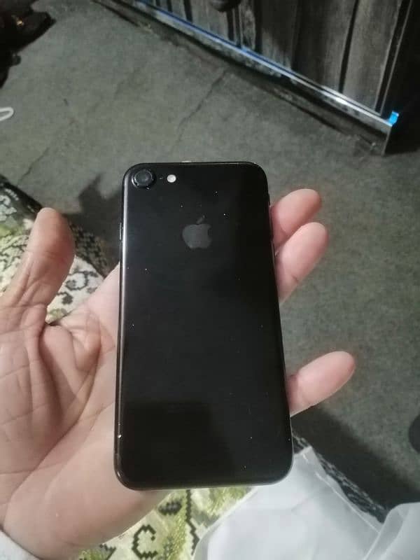 my selling iPhone 7 2