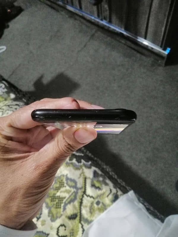 my selling iPhone 7 4