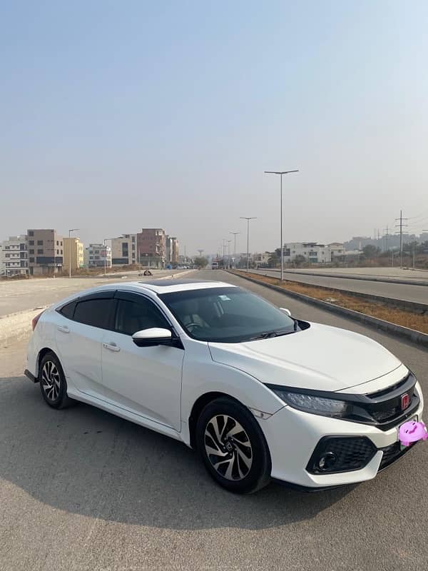 Honda Civic Oriel 2017 1