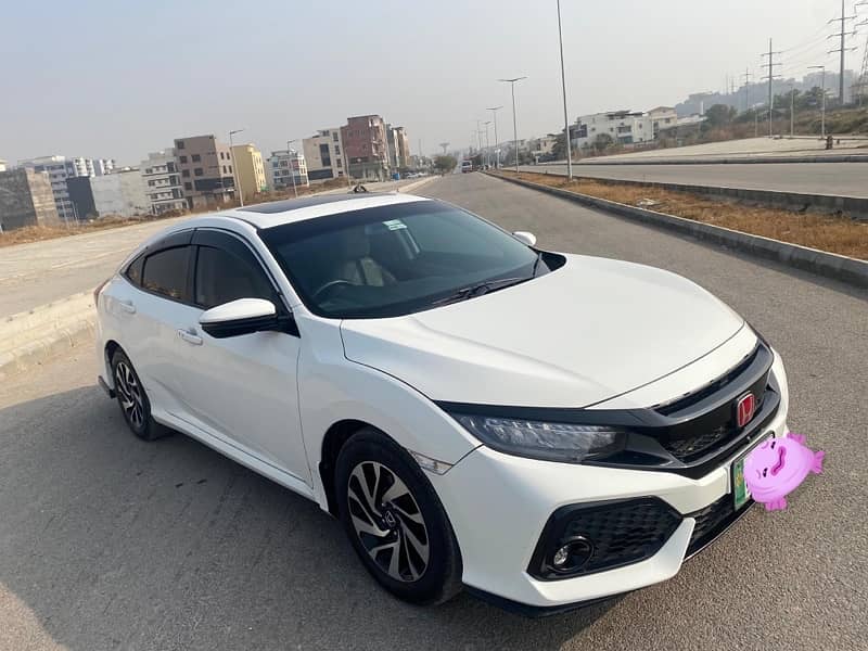 Honda Civic Oriel 2017 4