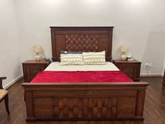 Solid wood bed set, side table, dressing table