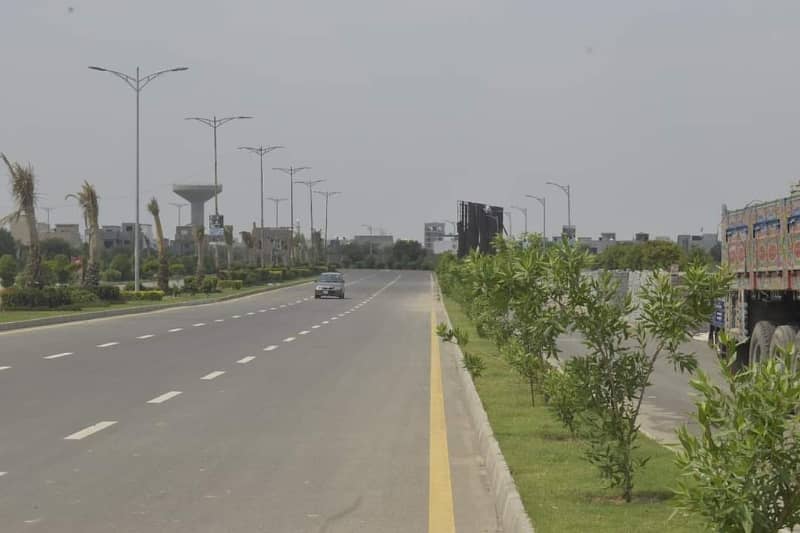 One Bedroom Apartment Available For Sale In New Lahore City Next to Bahria Town Lahore 20