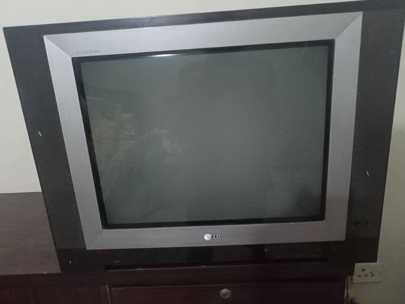 LG TV | Good Condition| Perfect picture 2