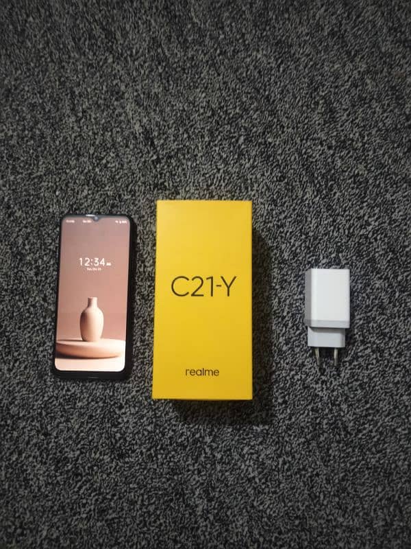 realme C21 y 6