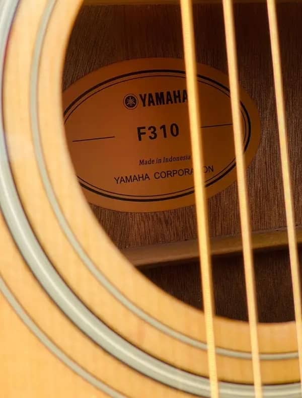 yamaha ft310 just like new acoustic guitar 0