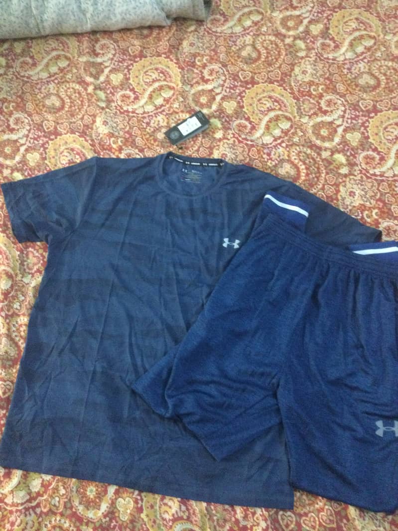 Men's size XL two pieces tracksuits 2