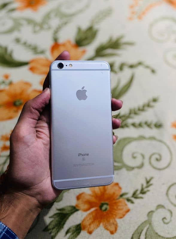 i phone 6s plus (non pta)bypass good condition :64gb: 2