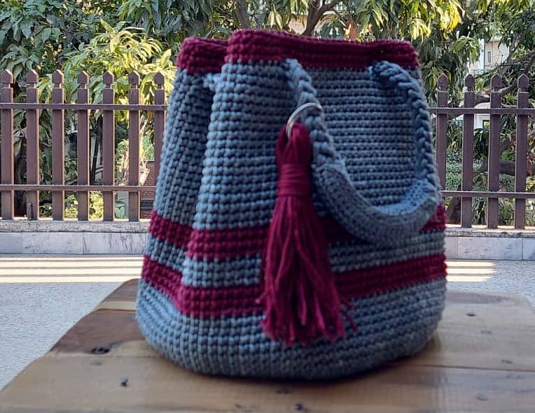 Hand knitted crochet bag 4