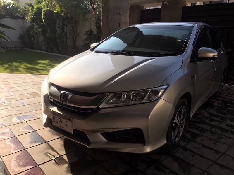 Honda Grace Hybrid 2015 1